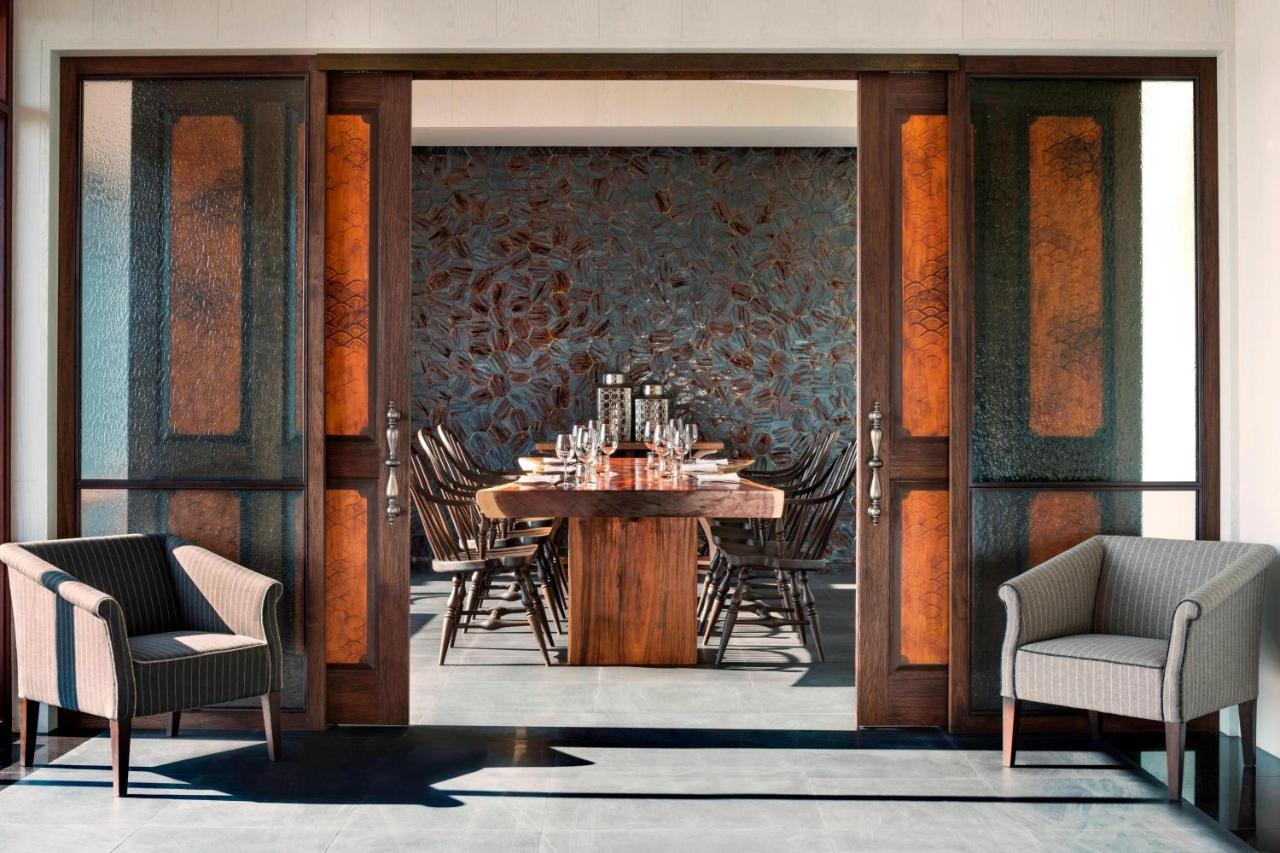 Vana Belle, A Luxury Collection Resort, Tempat peranginan